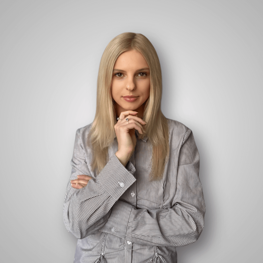 Nikola Płocińska - Asystentka Biura